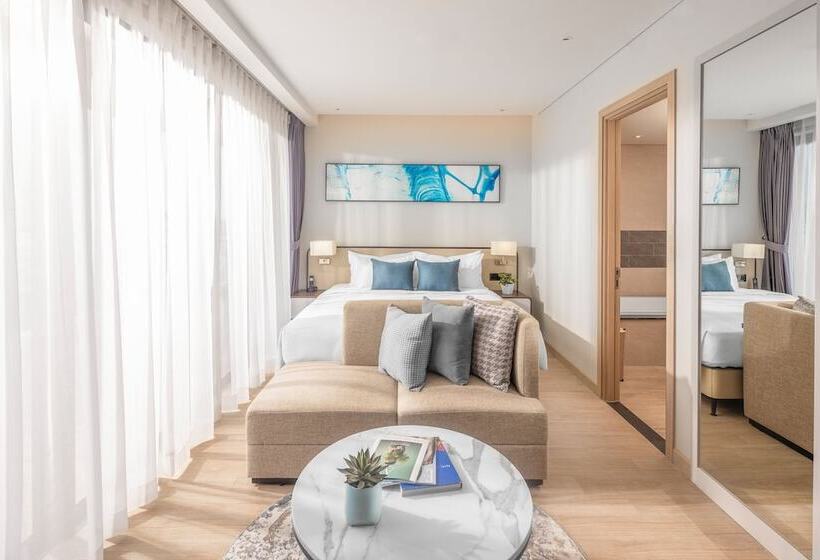 Citadines Marina Halong