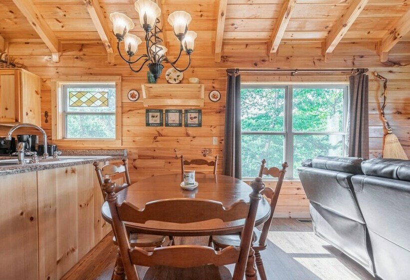 Ever After Mountain View Hot Tub