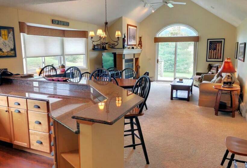 F5 Renovated Home On Golf Course In Bretton Woods Ac