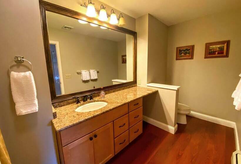 F5 Renovated Home On Golf Course In Bretton Woods Ac