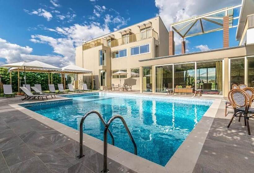 هتل Golden Suites & Spa