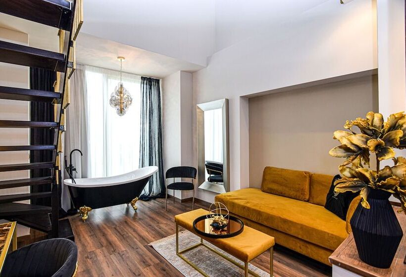 هتل Golden Suites & Spa