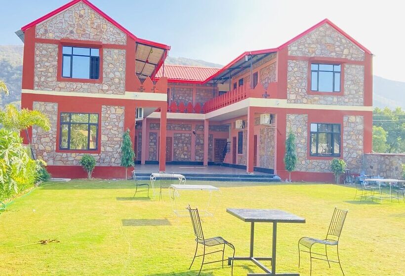 Отель Pushkar Retreat Resort   The Nature And Mountain View Resort ,pushkar