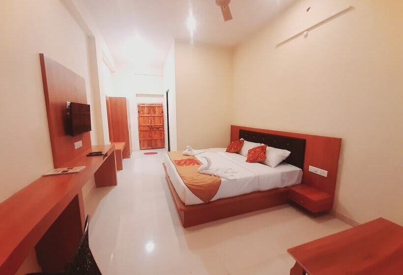 Отель Pushkar Retreat Resort The Nature And Mountain View Resort ,pushkar