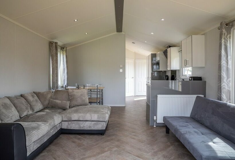 Lovely 1bed Lodge In Yarm