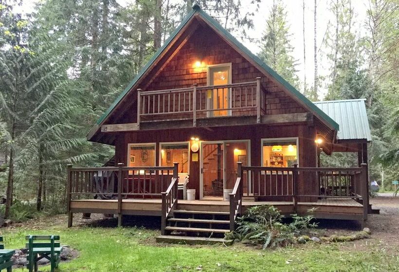 32mbr   Bbq   Pets Ok   Wood Stove   Sleeps 7