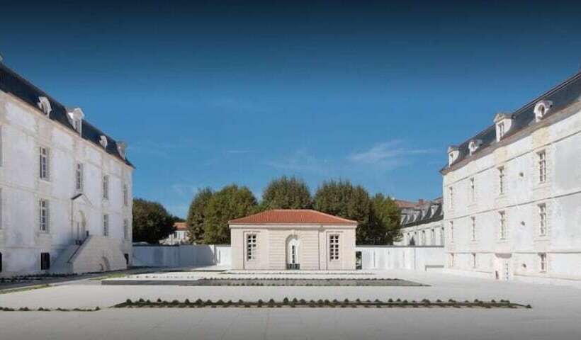 דירת נופש Résidence De L Arsenal Royal