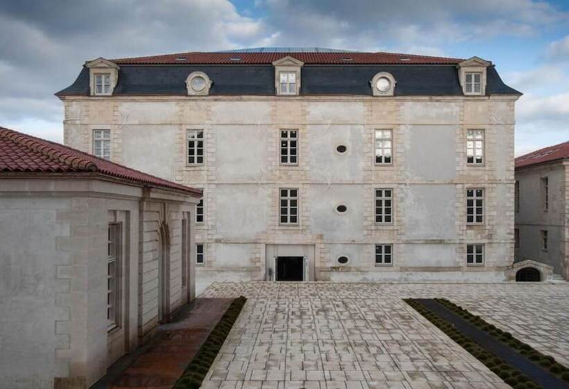 דירת נופש Résidence De L Arsenal Royal