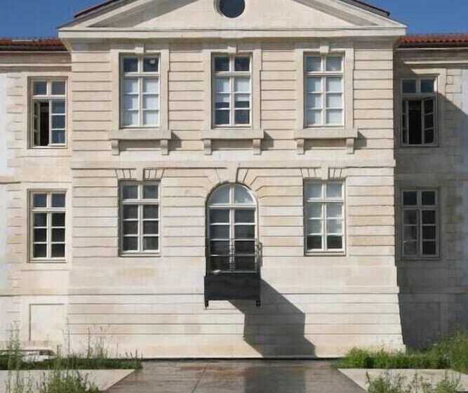 דירת נופש Résidence De L Arsenal Royal