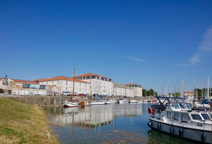 דירת נופש Résidence De L Arsenal Royal