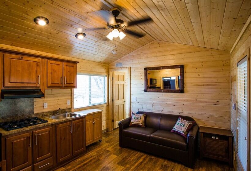 Verde Valley Rv & Camping Resort, A Thousand Trails Property