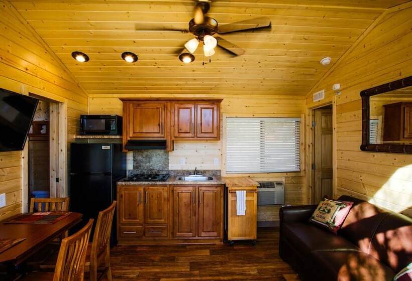 Verde Valley Rv & Camping Resort, A Thousand Trails Property