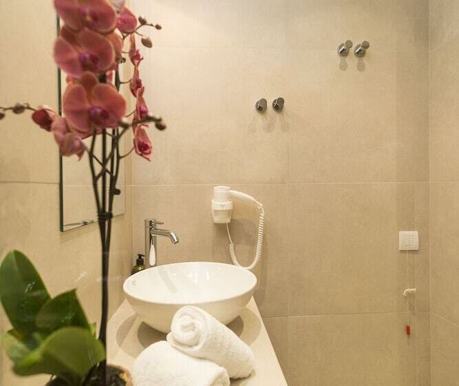 Antel Suites & Apartments