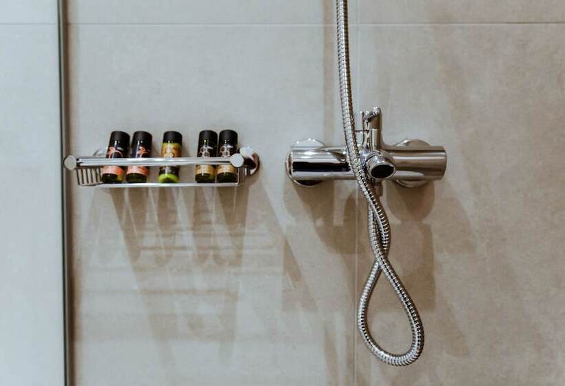 Antel Suites & Apartments