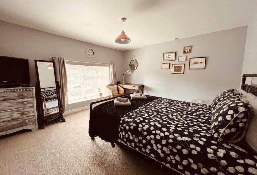 Cosy Cottage, Four Miles From Lincoln City Centre