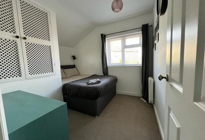 Cosy Cottage, Four Miles From Lincoln City Centre