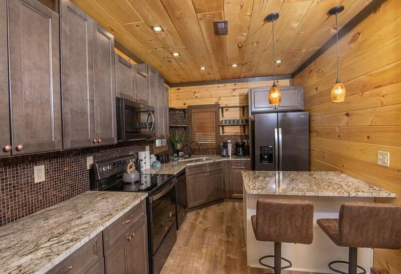 Eagle Falls By Eagles Ridge Resort