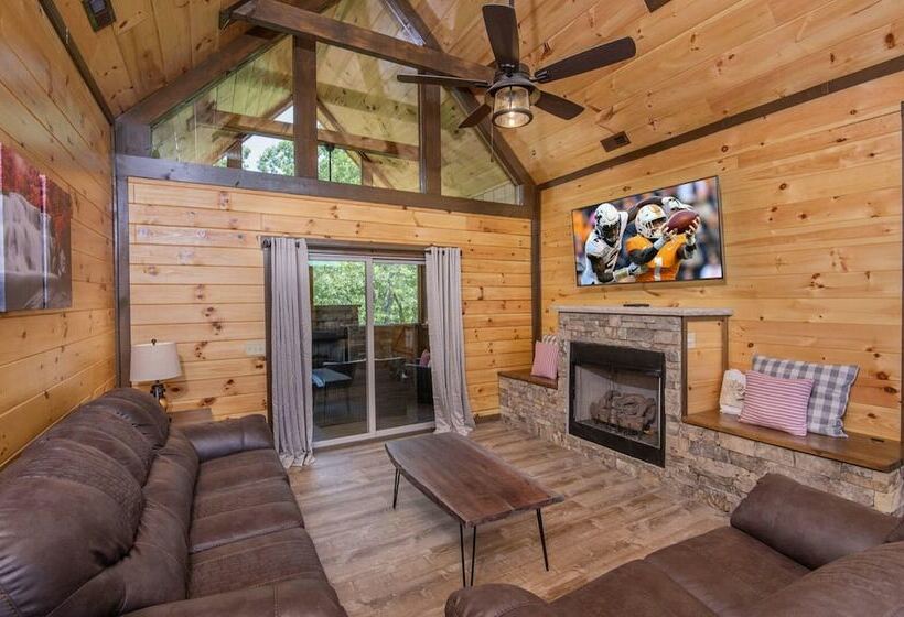 Eagle Falls By Eagles Ridge Resort