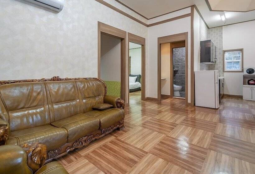 Gapyeong Gartenheim Pet Friendly Pension