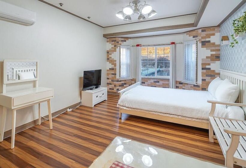Gapyeong Gartenheim Pet Friendly Pension