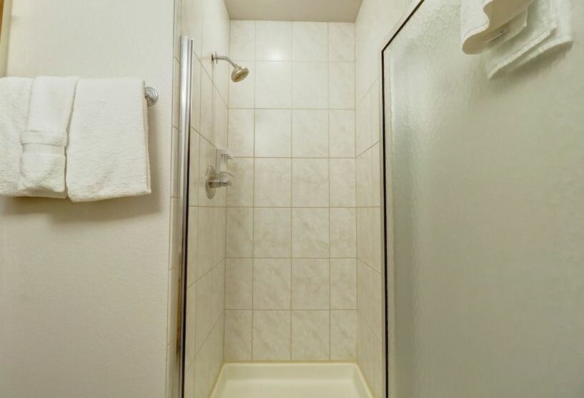 Heated Pool Ski In Walk Out Perfect Hotel Room   Cv210a By Redawning