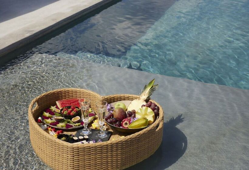 Hotel Absolute Paradise Santorini  Adults Only