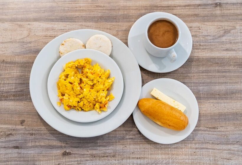 בית מלון כפרי Ayenda Acacia