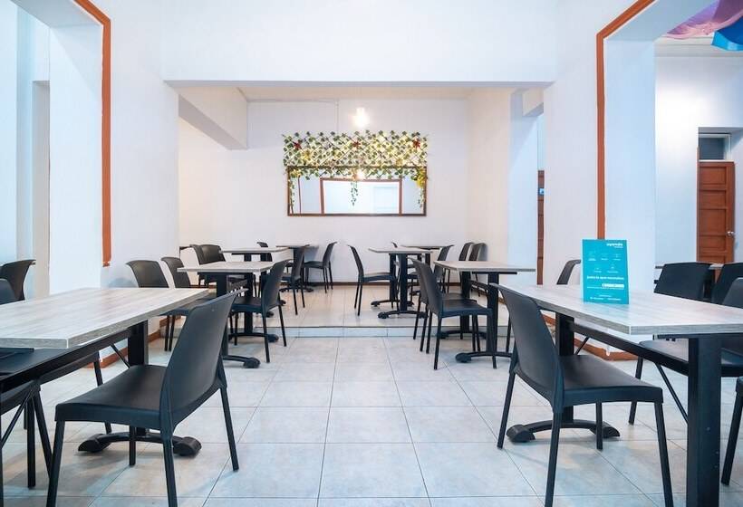 בית מלון כפרי Ayenda Acacia