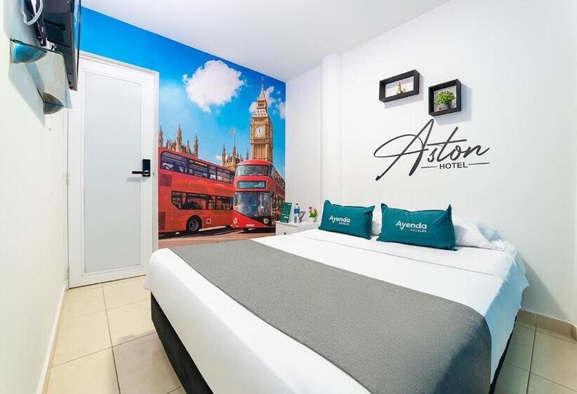 ホテル Aston