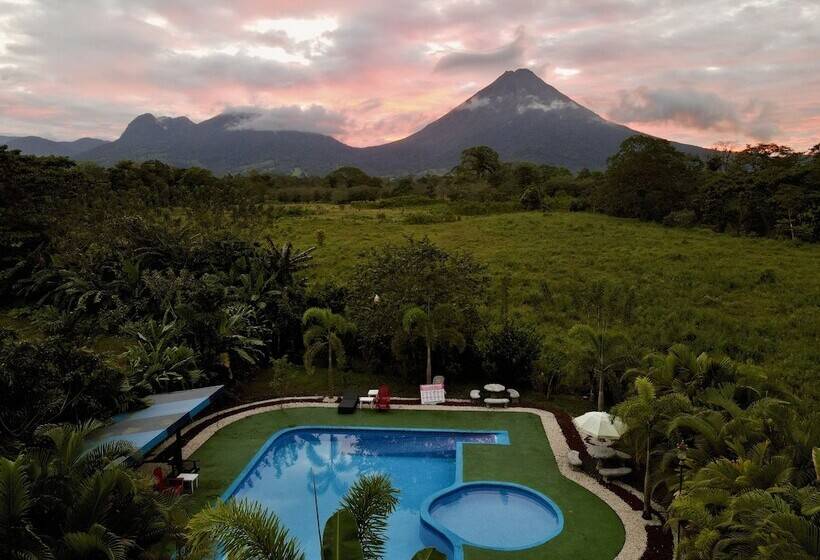 فندق Campos Arenal