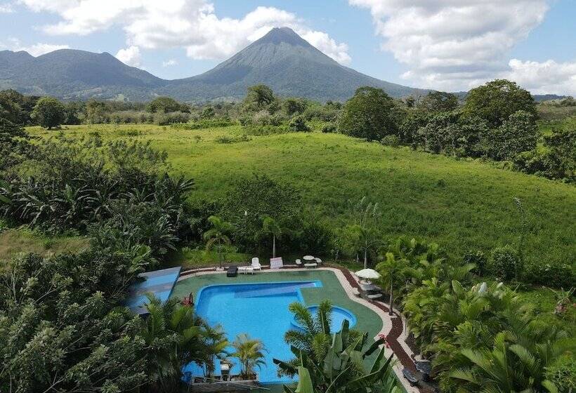 فندق Campos Arenal