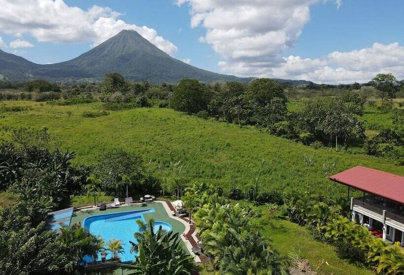 فندق Campos Arenal