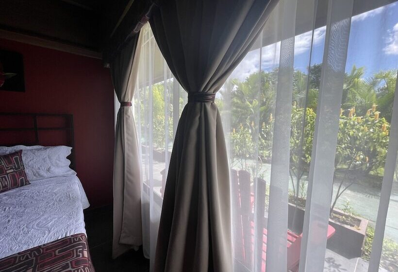 فندق Campos Arenal