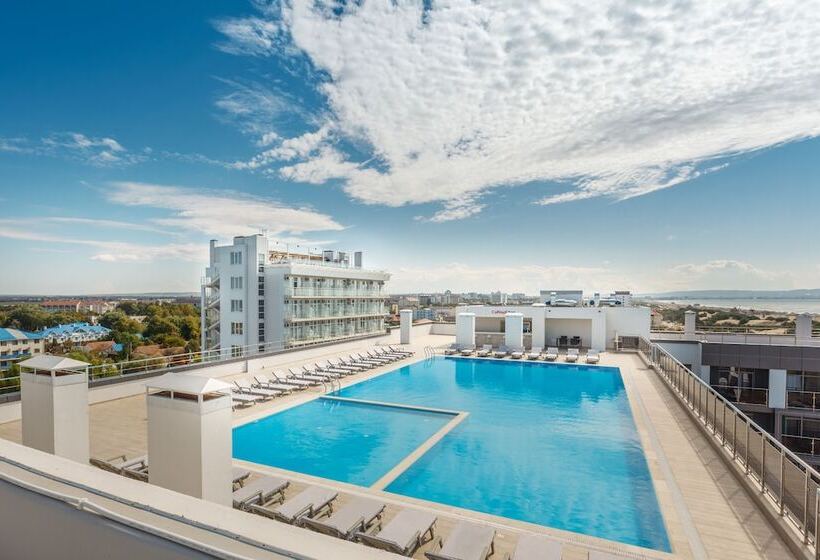 هتل Corudo Family Resort&spa