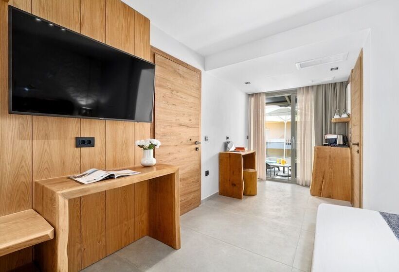 בית מלון כפרי Emily S Luxury Suites