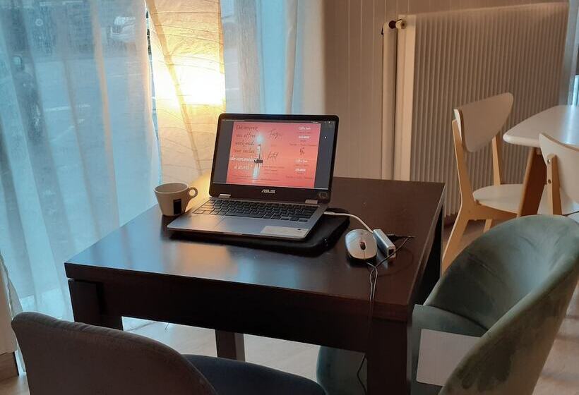 Отель Fuzei Hôtel Lorient Lanester