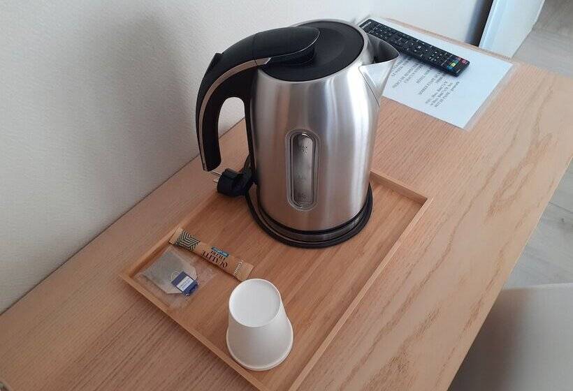 Отель Fuzei Hôtel Lorient Lanester