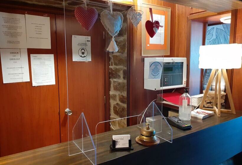 Отель Fuzei Hôtel Lorient Lanester