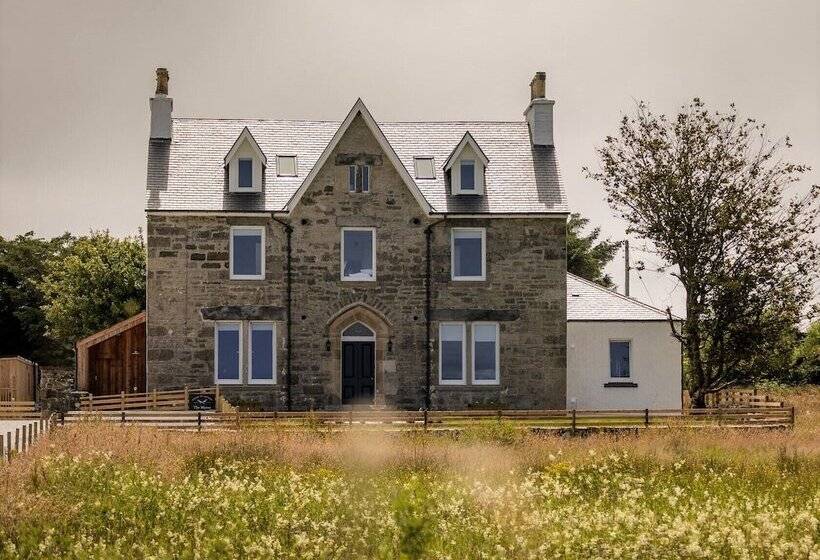 Отель House Of Juniper   The Manse