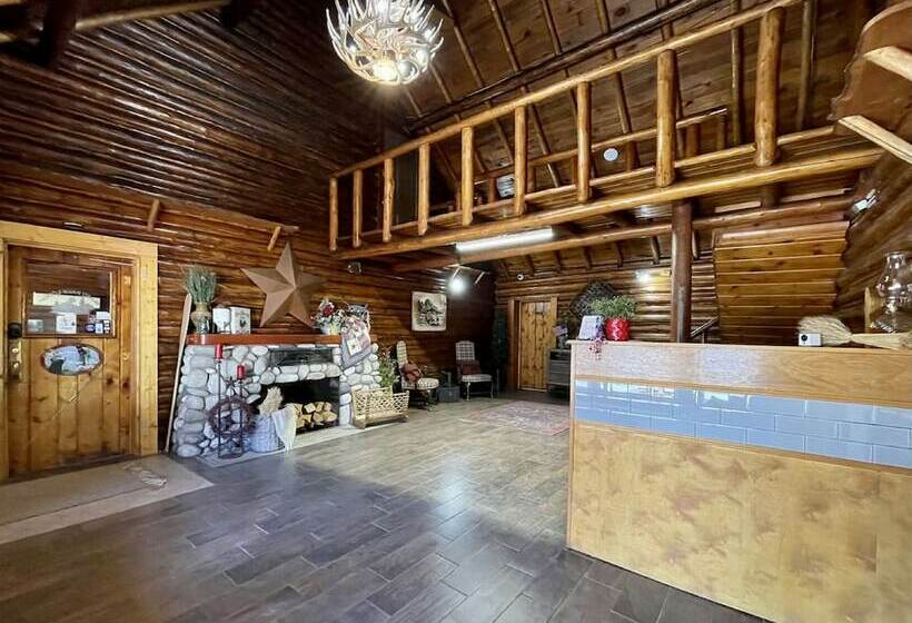 בית מלון כפרי Island Park Lodge