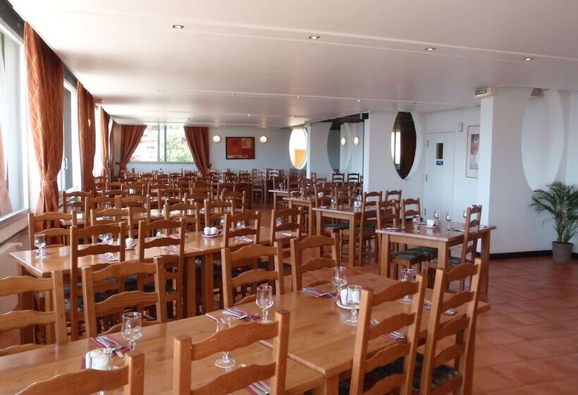 Отель La Vallée Blanche