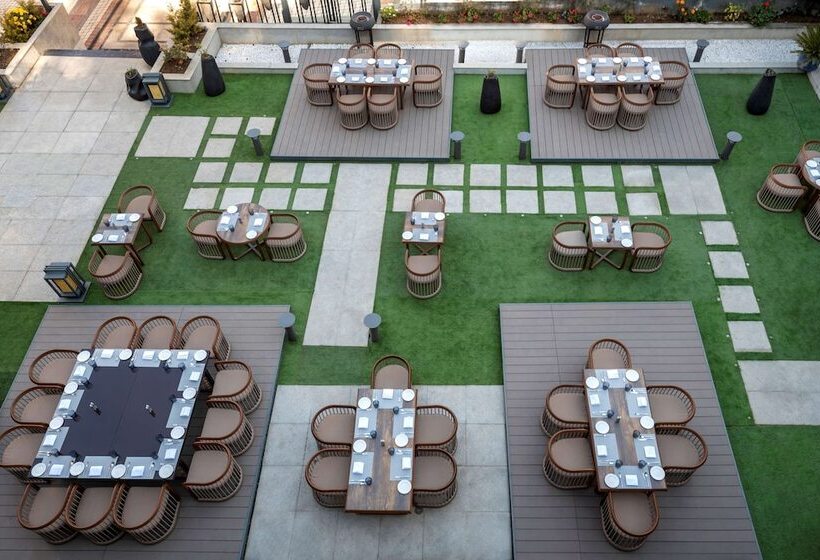 호텔 Radisson Kufri