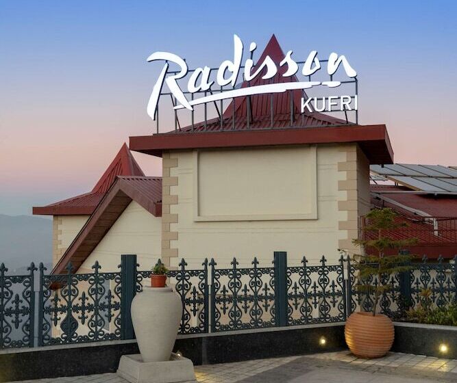 호텔 Radisson Kufri
