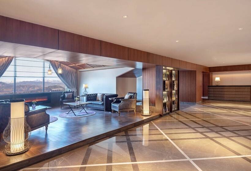 호텔 Radisson Kufri