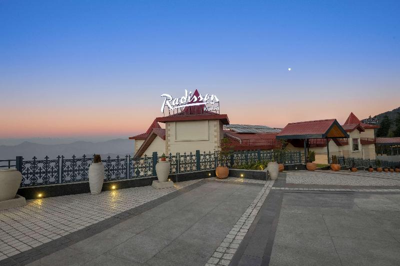 호텔 Radisson Kufri