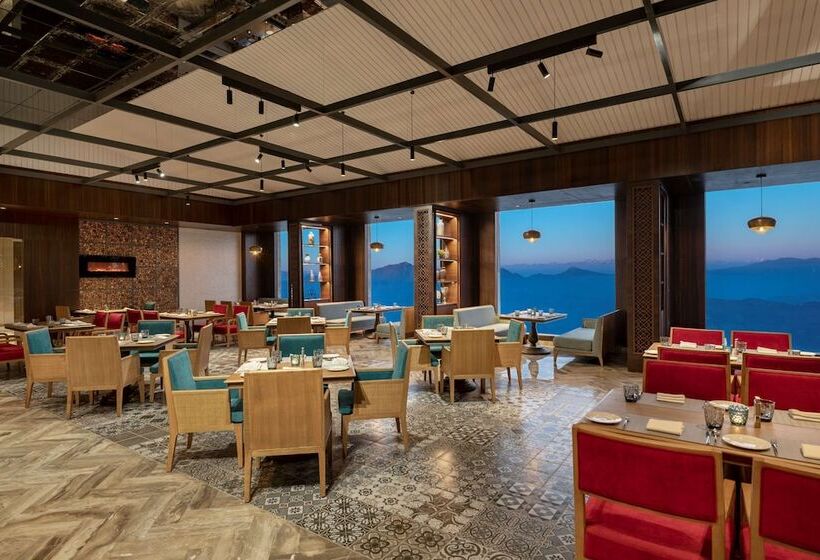 호텔 Radisson Kufri