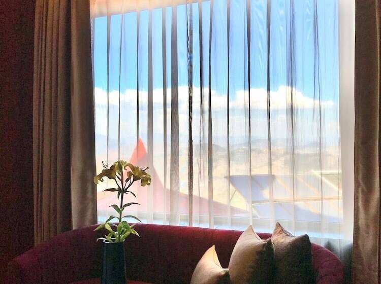 호텔 Radisson Kufri