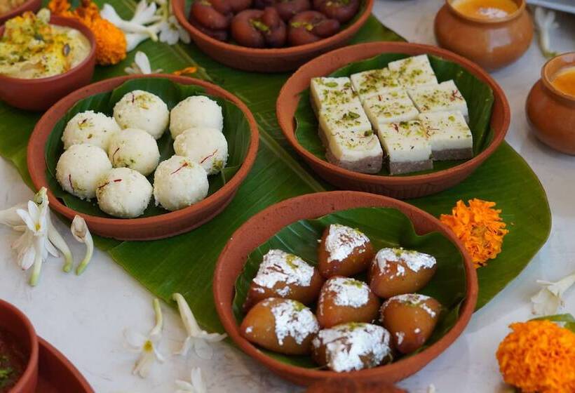 Отель Radisson Red Chandigarh Mohali