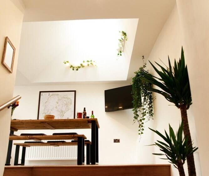 Luxury Thatched Country Cottage   Dartmoor, Devon