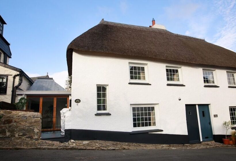 Luxury Thatched Country Cottage   Dartmoor, Devon